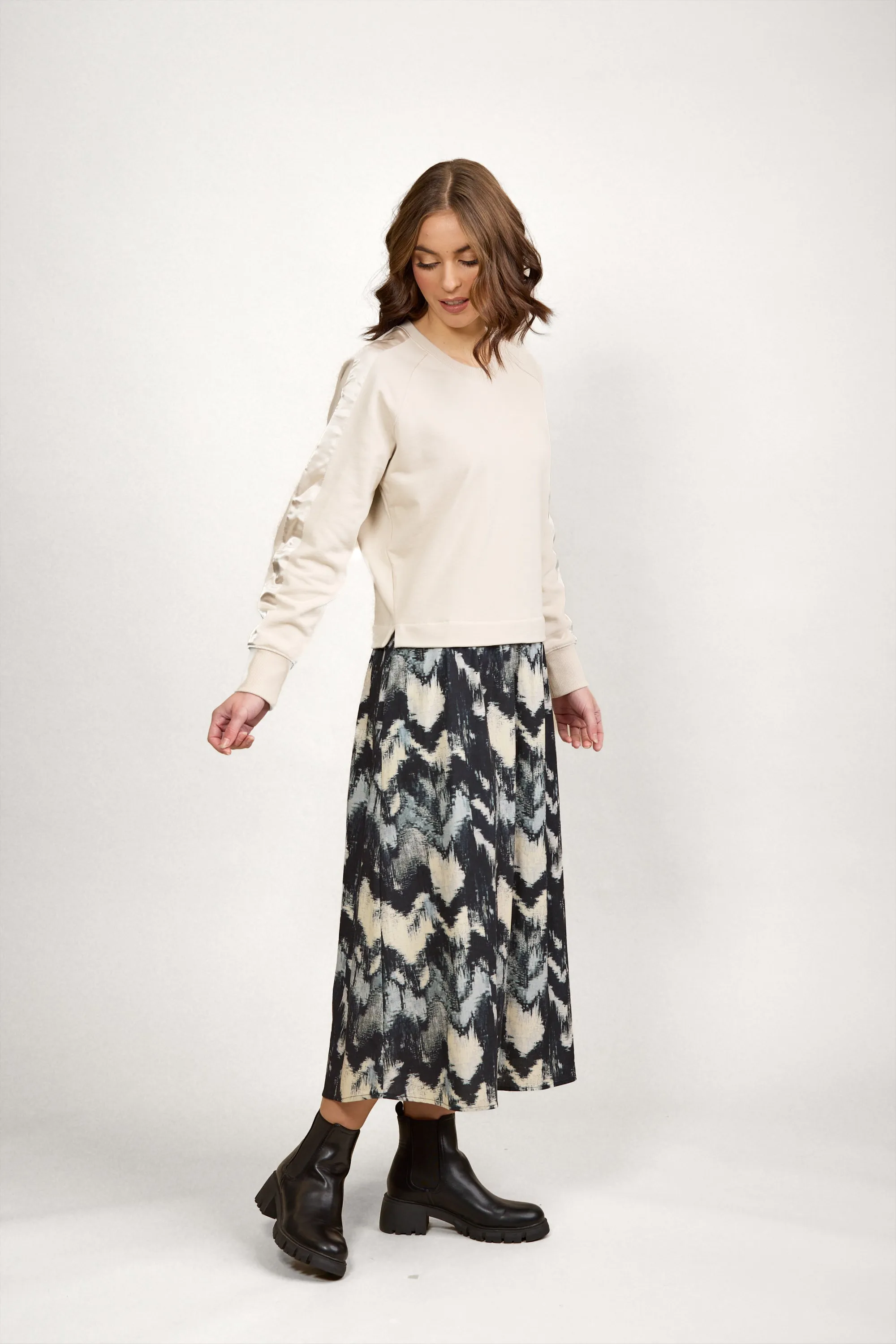 Rebel Dress	-Stone/Saint
