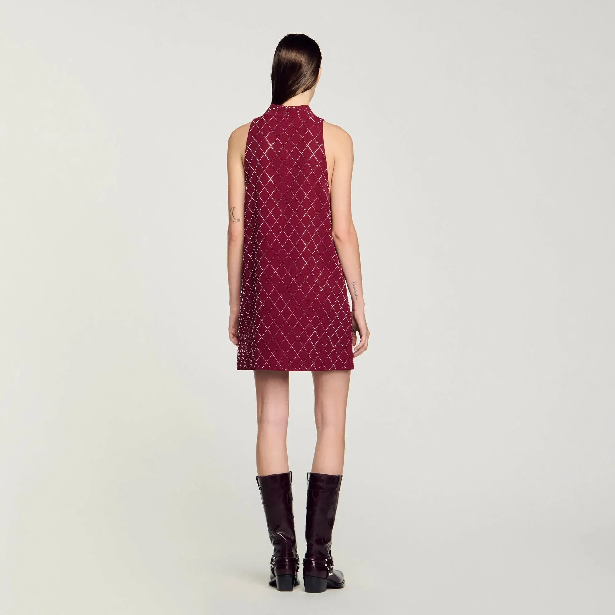 RIVA DIAMOND-SHAPED RHINESTONE PATTERN BORDEAUX MINI DRESS