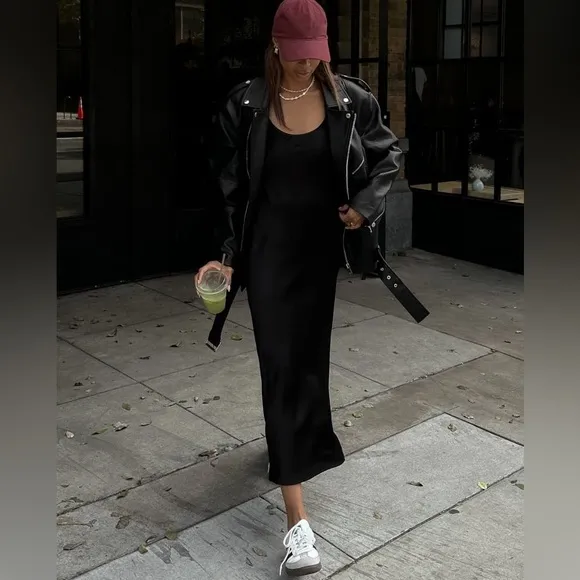 Rumored Market Midi Dress