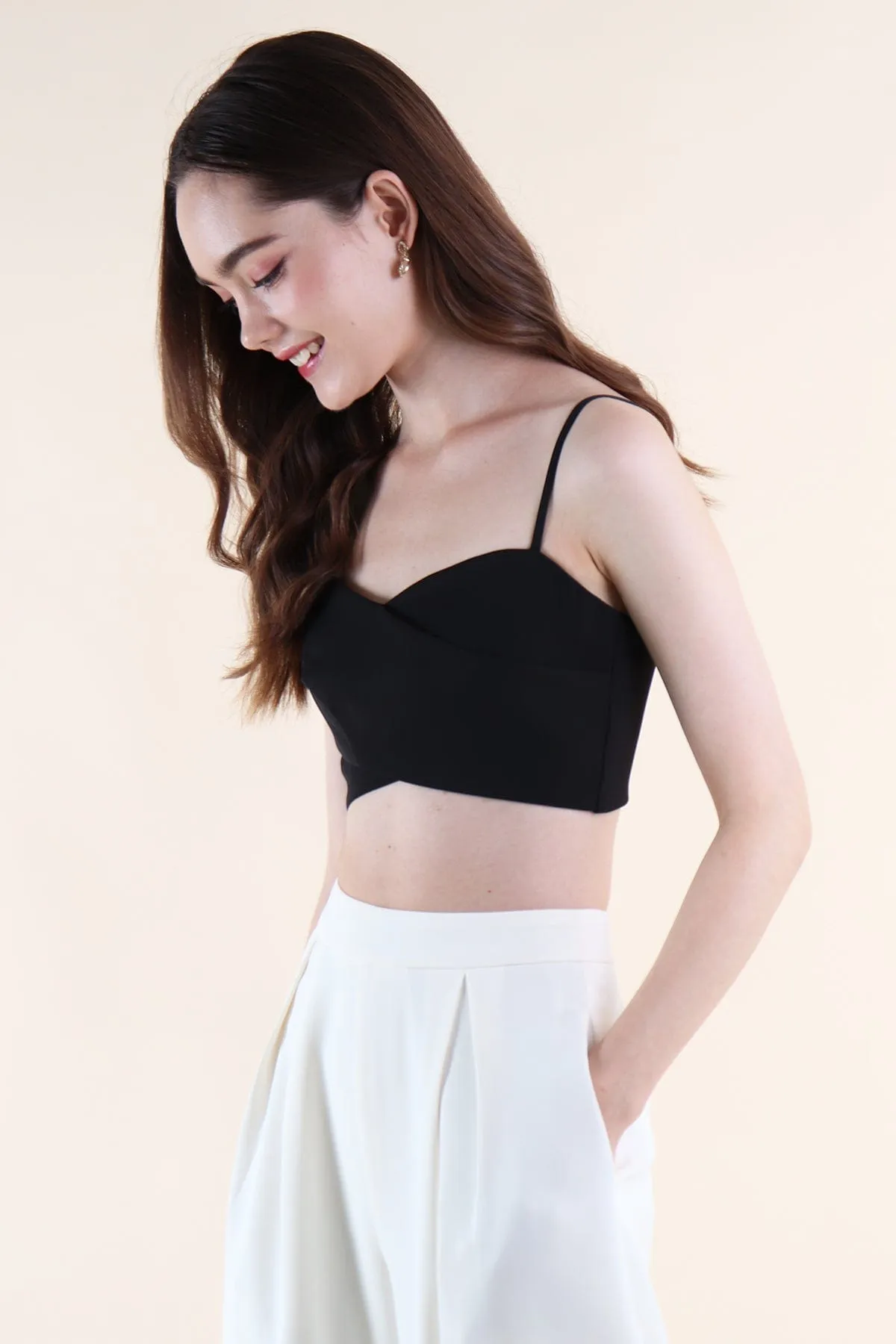 SEVILLE WRAPPED CROP TOP IN BLACK