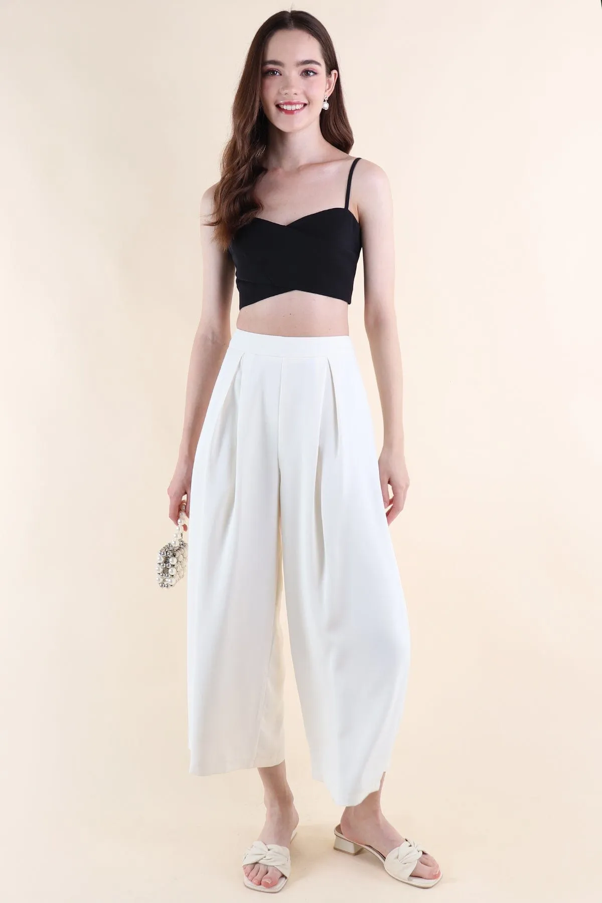 SEVILLE WRAPPED CROP TOP IN BLACK