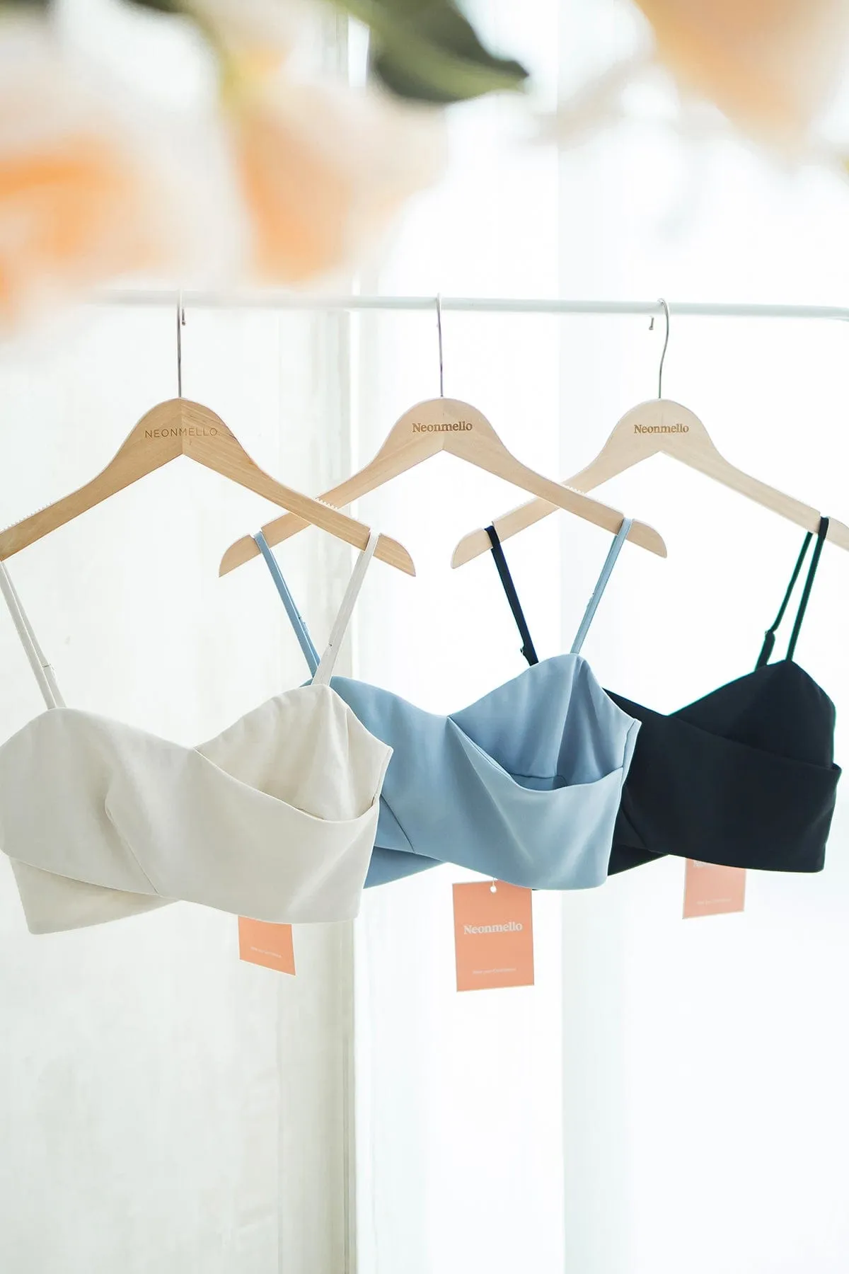 SEVILLE WRAPPED CROP TOP IN BLACK