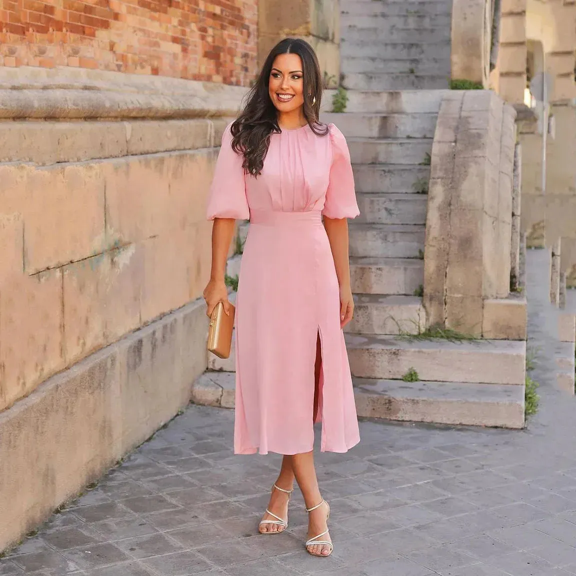 Short Sleeves Pink Evening Dresses Satin Wedding Party Wear Prom Dresses A-Line Simple Women Birthday Dresses