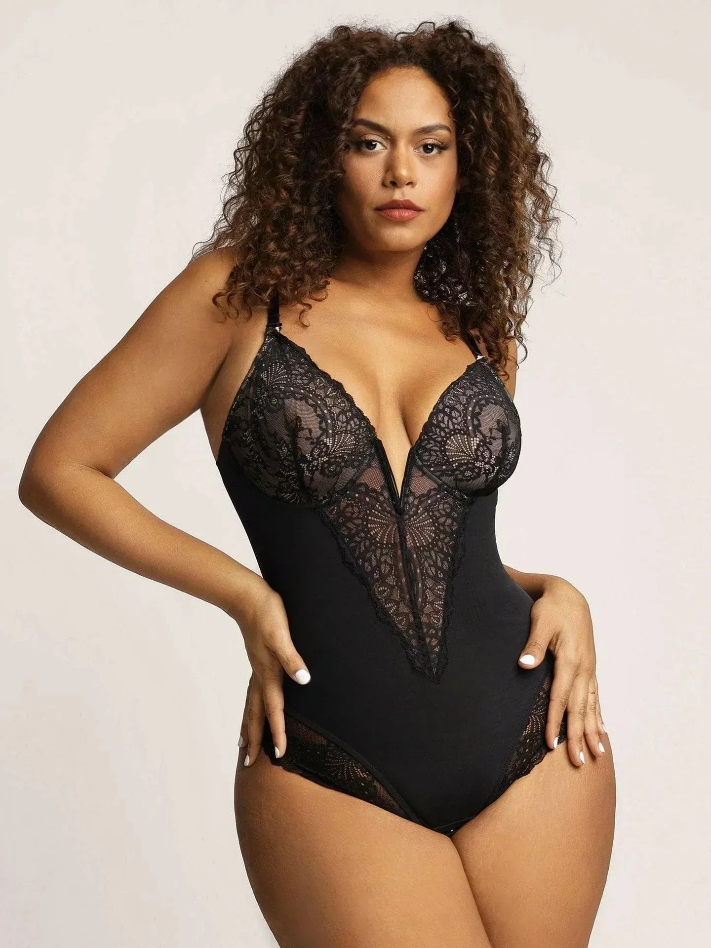 Sophie Deep V Shapewear