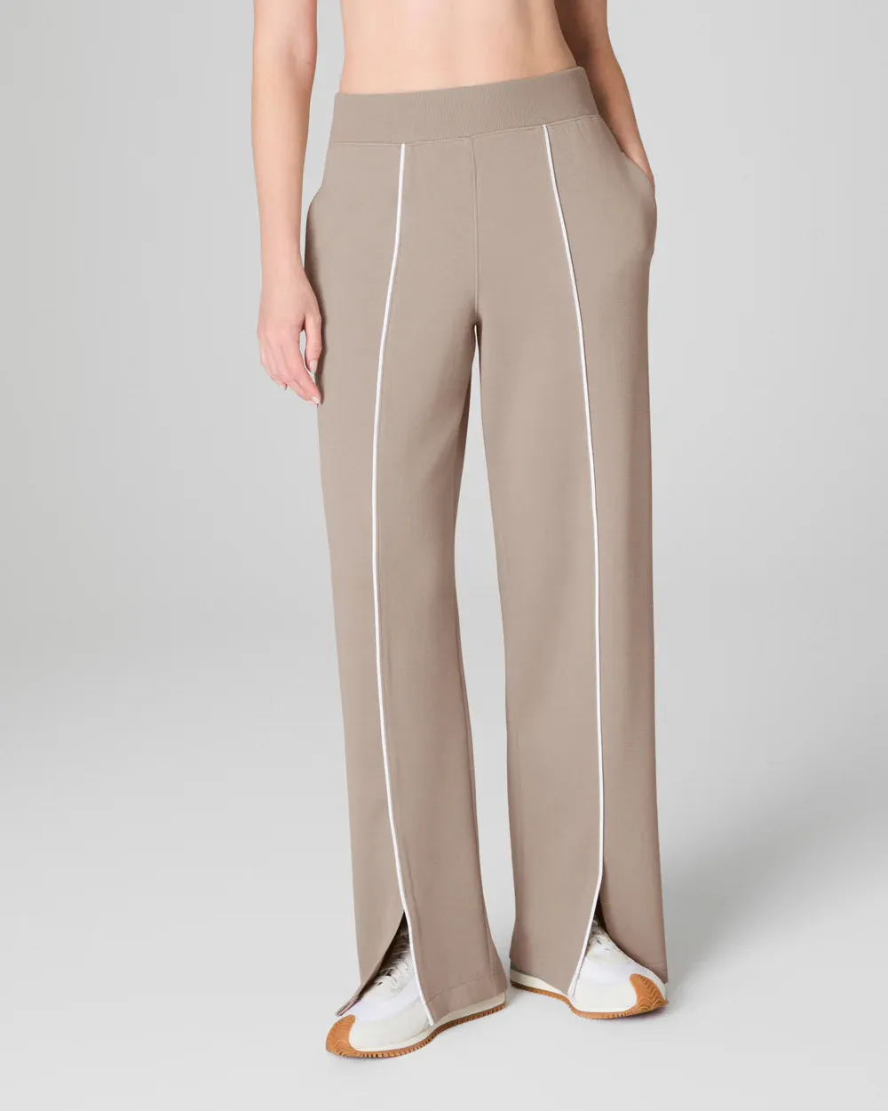 Spanx AirEssentials Pique Straight Leg Pant
