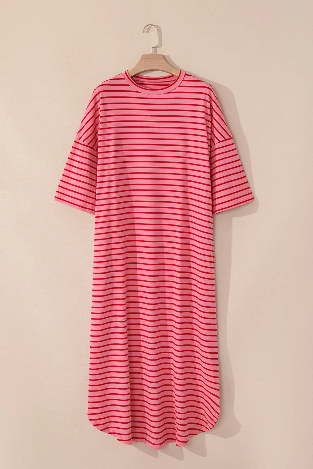 Striped Shift T-Shirt Dress with 3/4 Sleeves and Round Hem