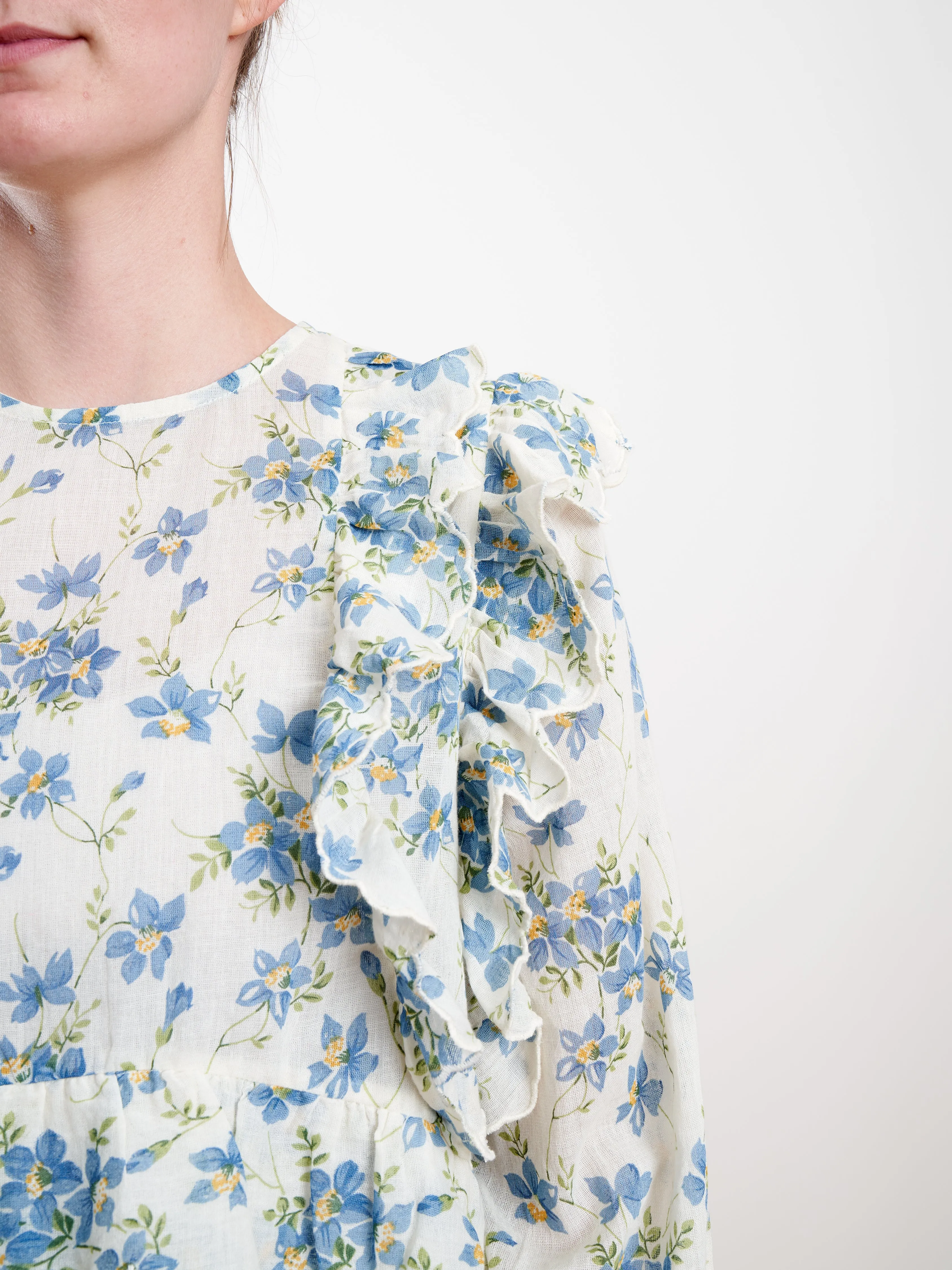 the flutter top - blue bonnet floral