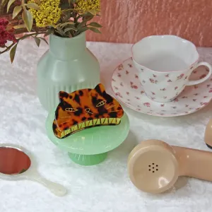 Tortoise Kitty Claw Clip