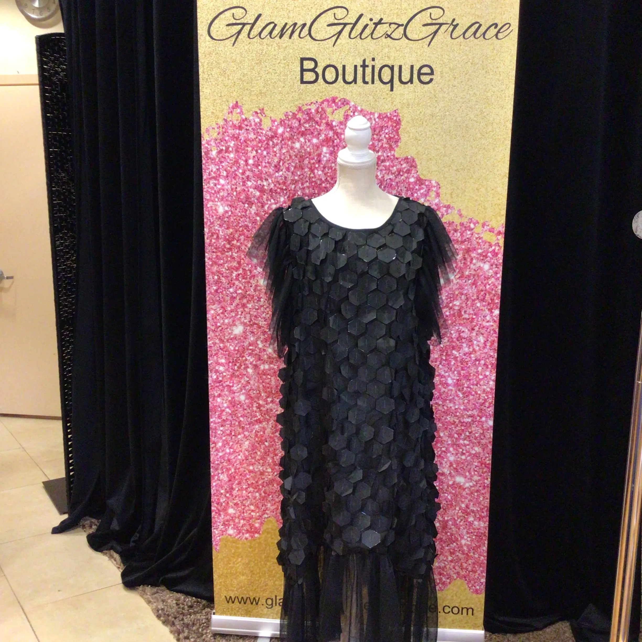 Tulle Black midi dress