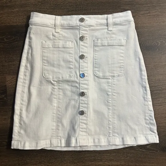 Veronica Beard Deena Denim Mini SkirtSize 6 Perfect condition!
