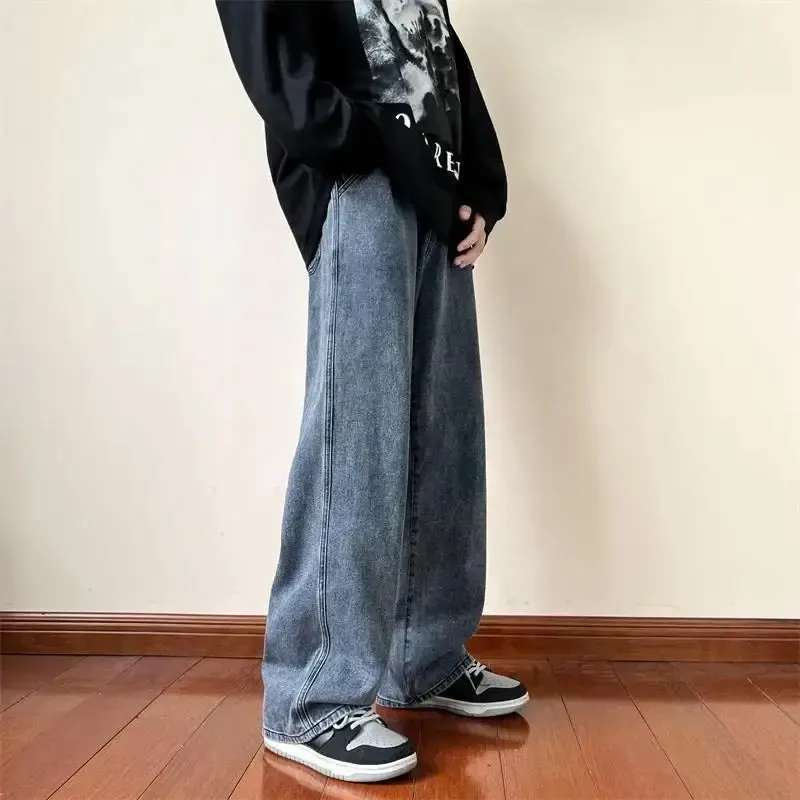 Wide-Leg Jeans