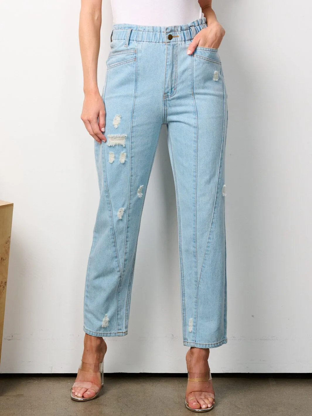 WOMEN'S ELASTIC WAIST BUTTON CLOSURE POCKETS DISTRESSED DENIM PANTS
