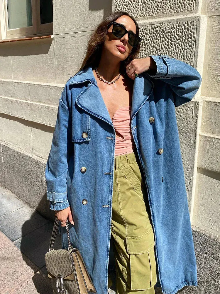 Women's trench coat in a trendy denim look - Comfortable and versatile - Trendy fashion for any season