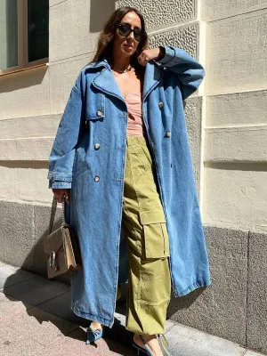 Women's trench coat in a trendy denim look - Comfortable and versatile - Trendy fashion for any season