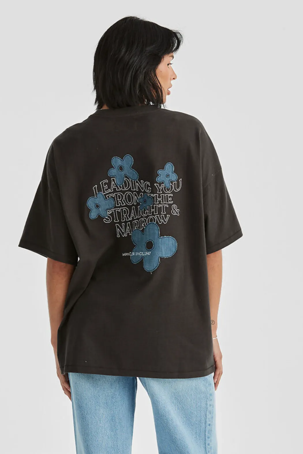 WRANGLER DENIM DAIZIE BOXY SLOUCH TEE - WORN BLACK