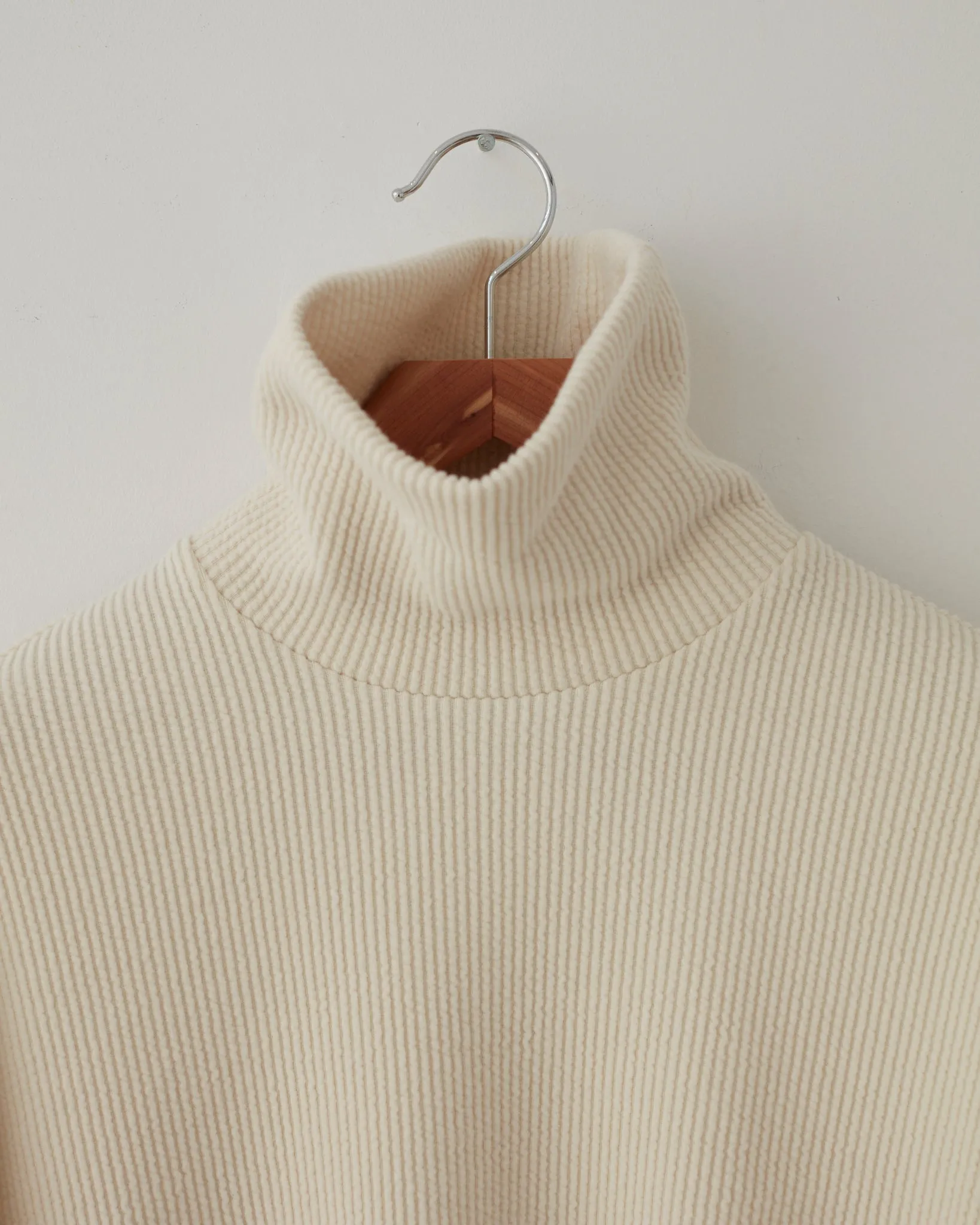 WW Turtleneck - Cream